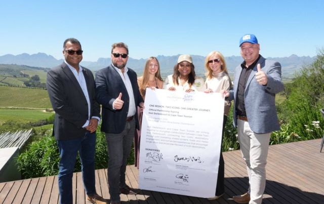Visit Stellenbosch signing