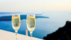 Sparkling wine