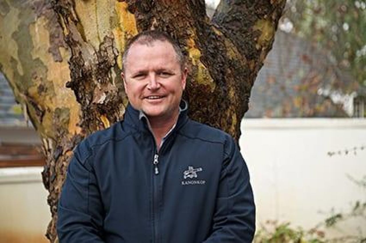 Abrie Beeslaar from Kanonkop Overall red wine of the year for 2015 Kanonkop Paul