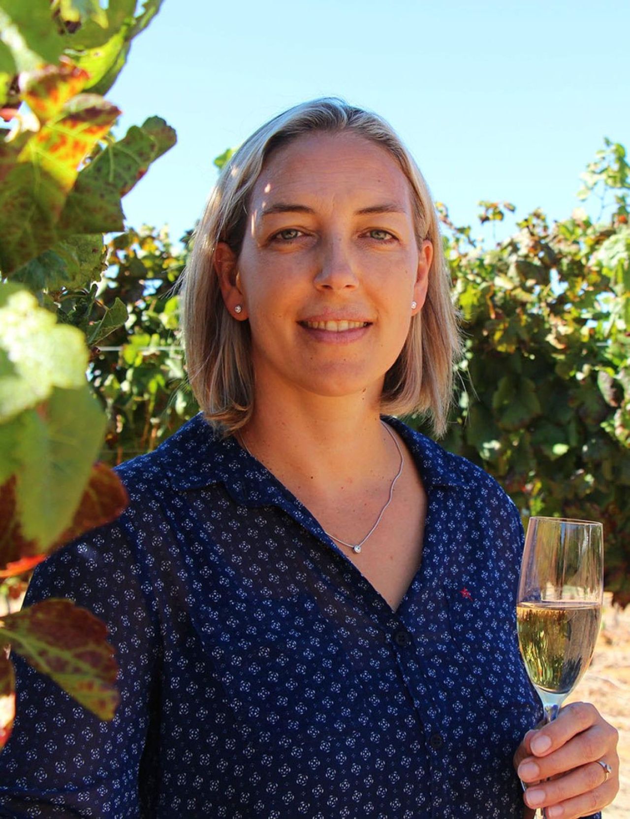 Steenberg Cellarmaster Elunda Basson in the vineyards HR