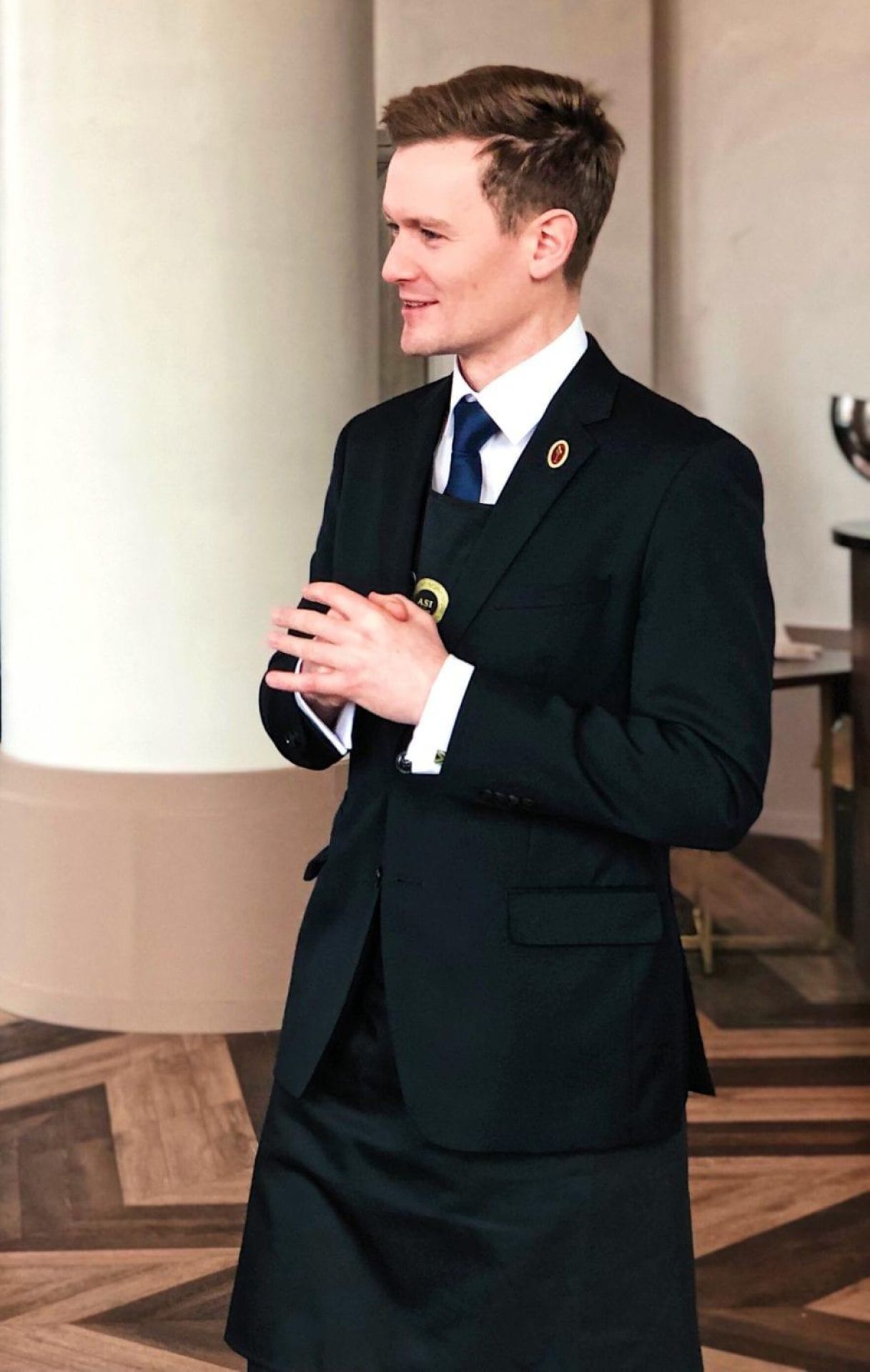 World Best Sommelier Llewellyn Lambert Hospitality Hedonist F61 B764 C D16 C 4415 B917 1 DF3468 DD9 B7