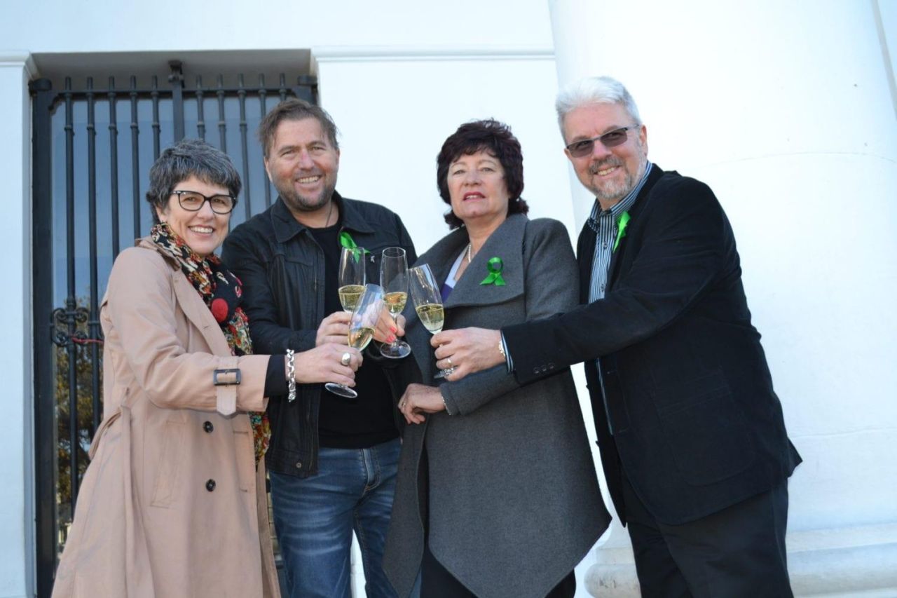 Photo 2 F L T R Jeanneret Momberg and Mike Ratcliffe from Stellenbosch Wine Routes Executive Mayor Adv Gesie van Deventer from Stellenbosch Municipality and Riel Mey 002
