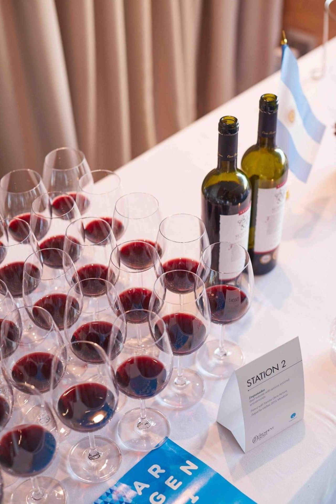 PH Arg Wine Tasting3978