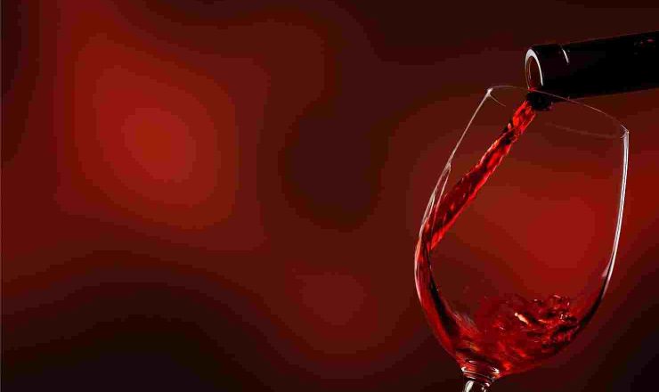 Wine tannins polysaccharides frenemies Shutterstock