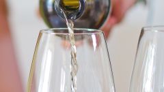 Adding antioxidants to Sauvignon blanc musts Part 1 Shutterstock Opsie 1