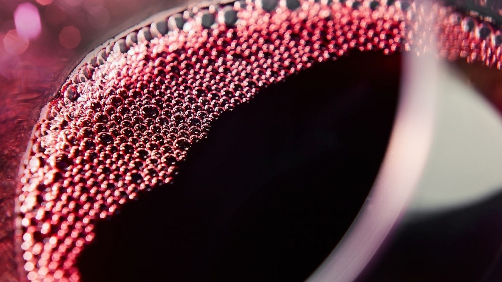 Story of taste colour phenolics Shutterstock