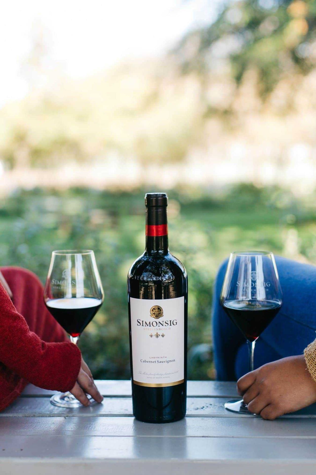 Simonsig Labyrinth Cabernet Sauvignon Lifestyle Shot P 3