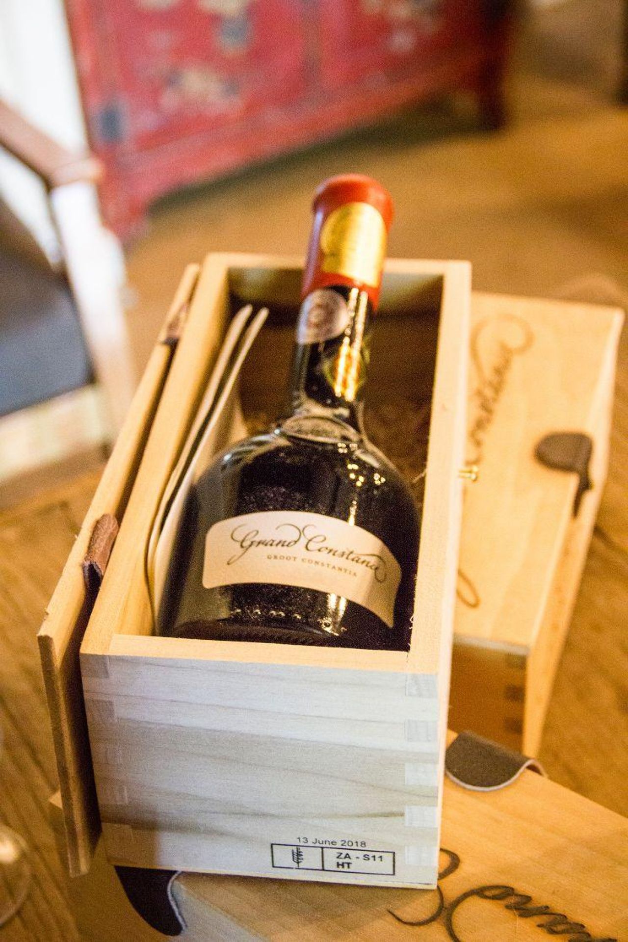 Grand Constance box bottle