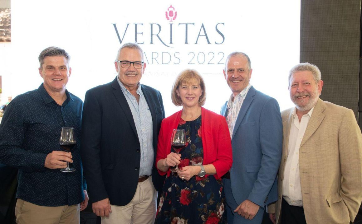 Veritas 245