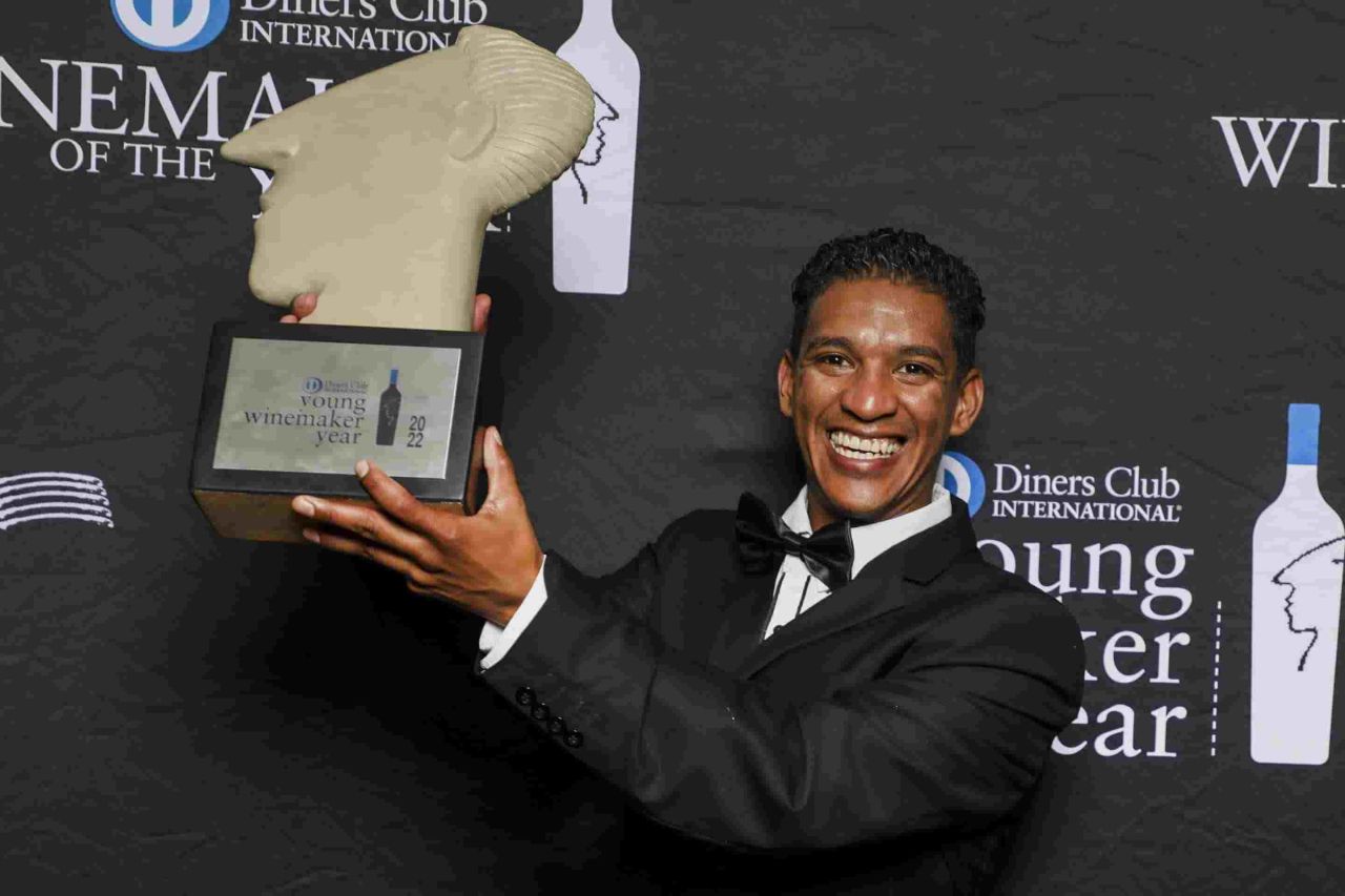 Jerome van Rooi Cederberg with his 2022 Diners Club Young Winemaker of the Year Trophy