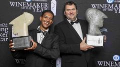 L to R 2022 Diners Club Young Winemaker and Winemaker of the Year Jerome van Rooi Cederberg Conrad Vlok Strandveld 1