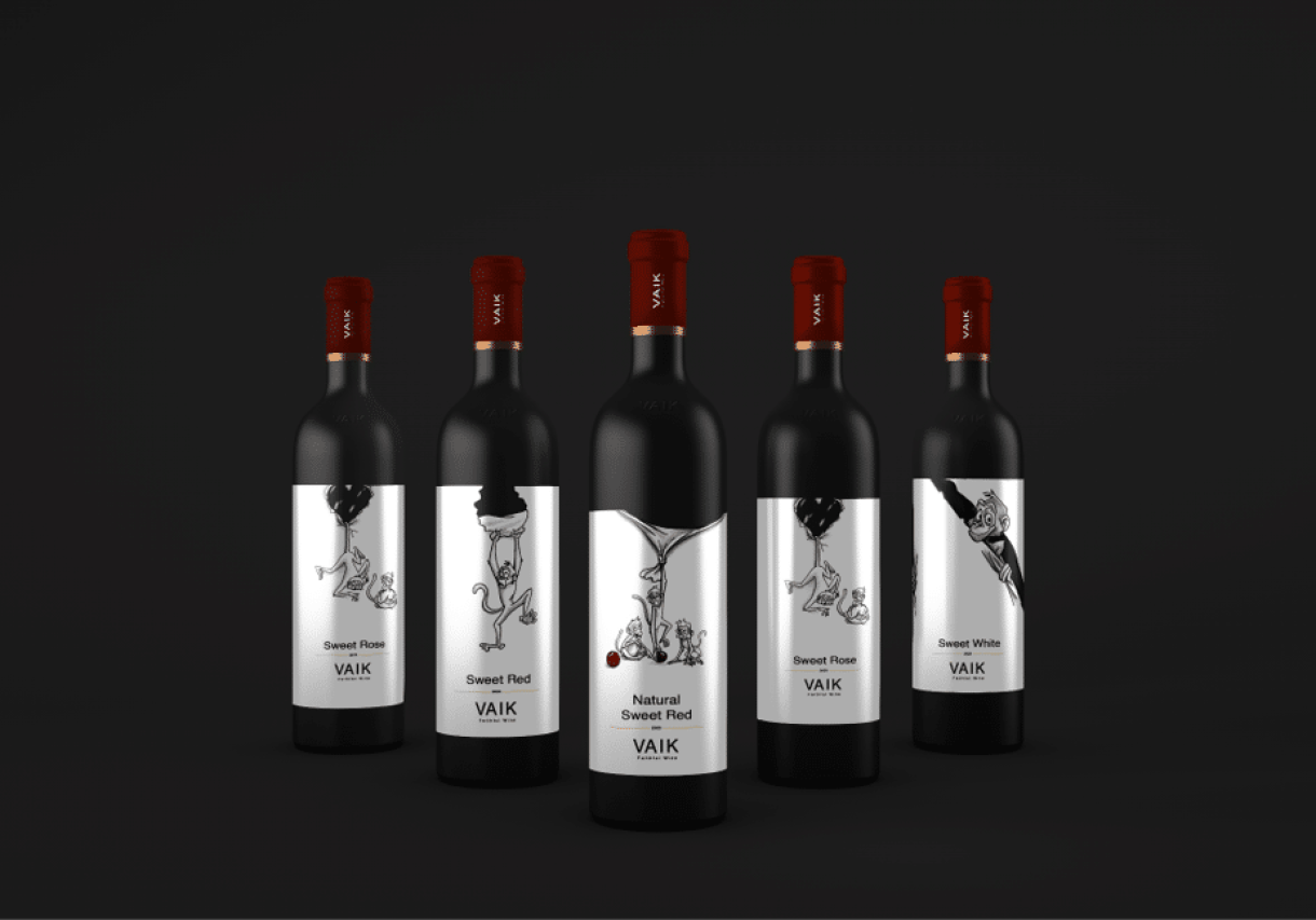Mpho Moemas label design back
