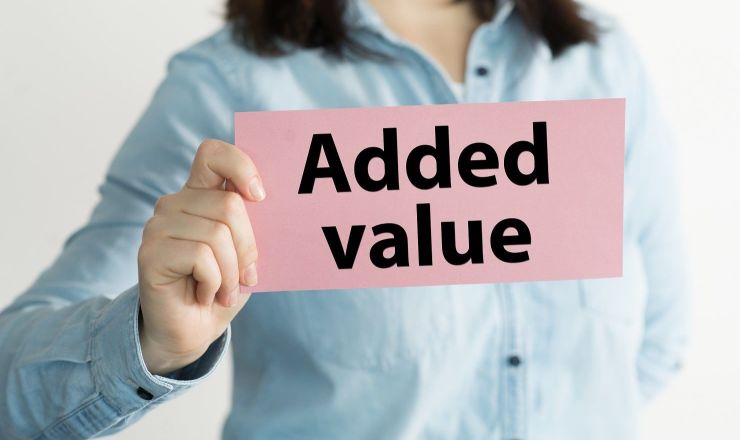 Women add value Shutterstock