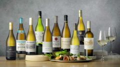 2023 FNB Sauvignon Blanc SA Top 10 LR