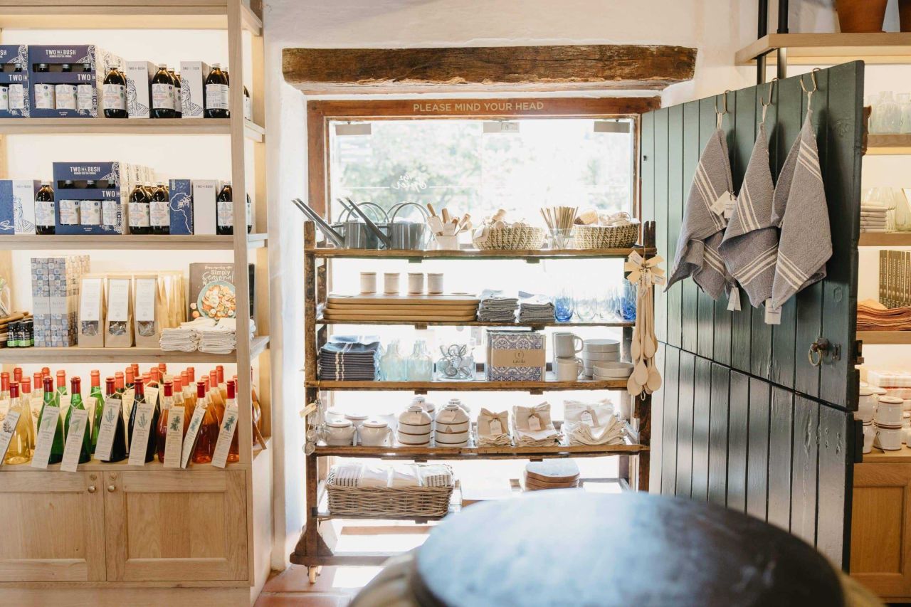 Spier 2024 Cowshed 52 min