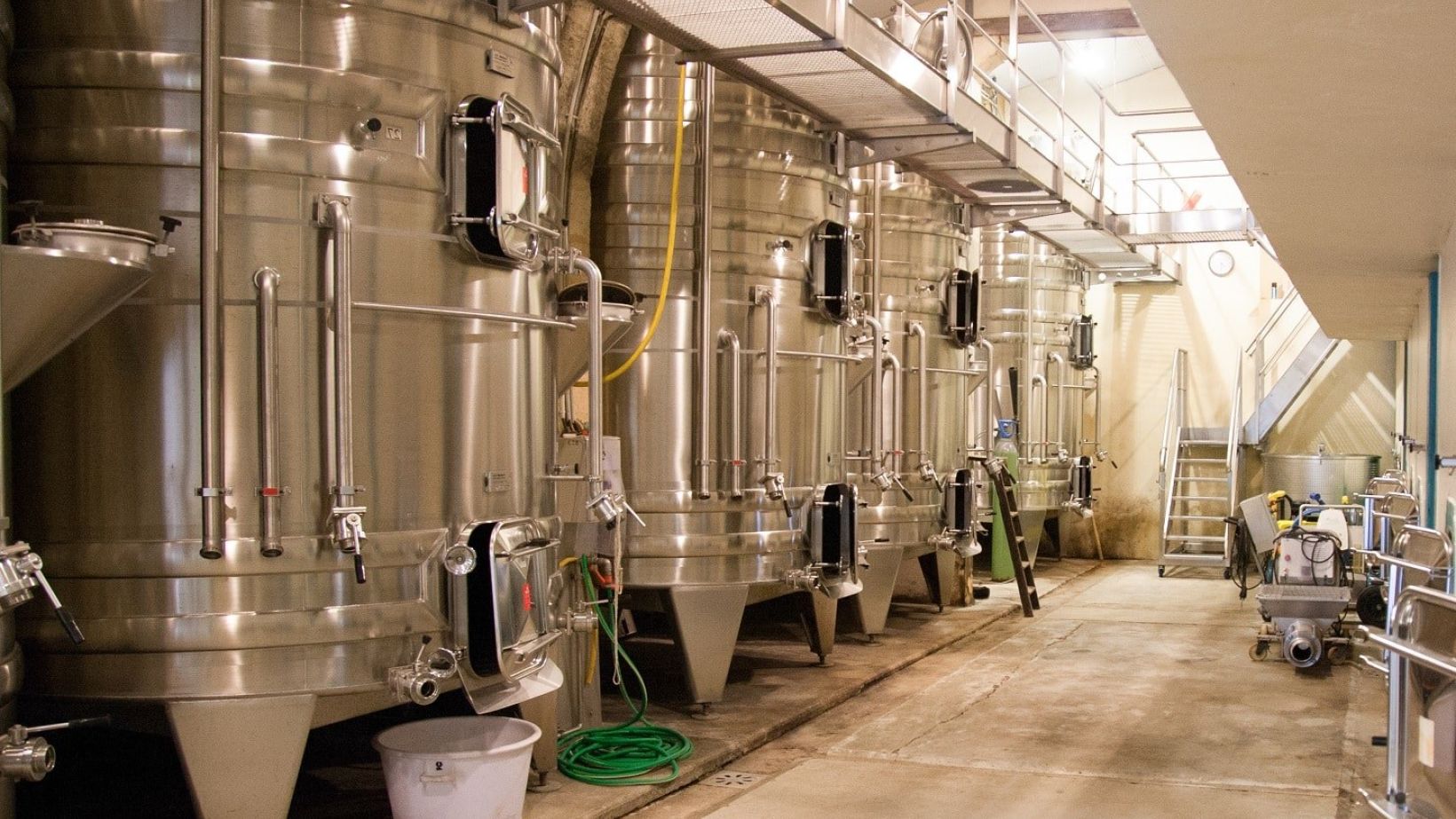 steel Aluminum winemaking room