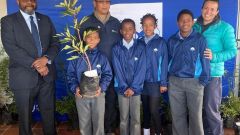 Dr Mogale Minister Meyer and local learners