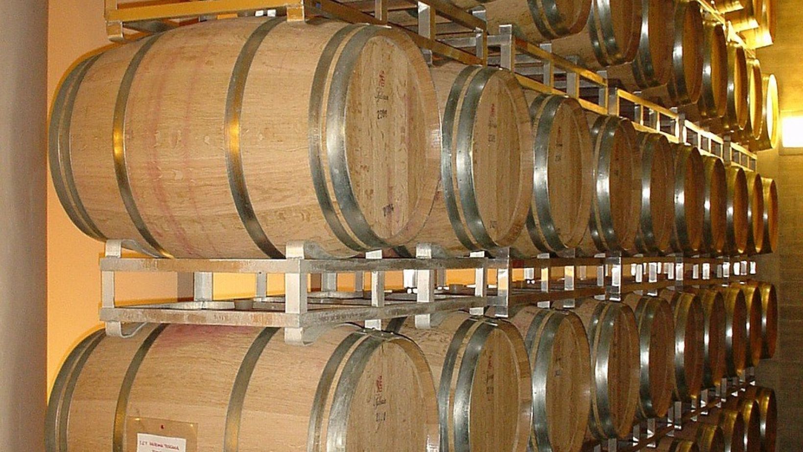 Barrel storage
