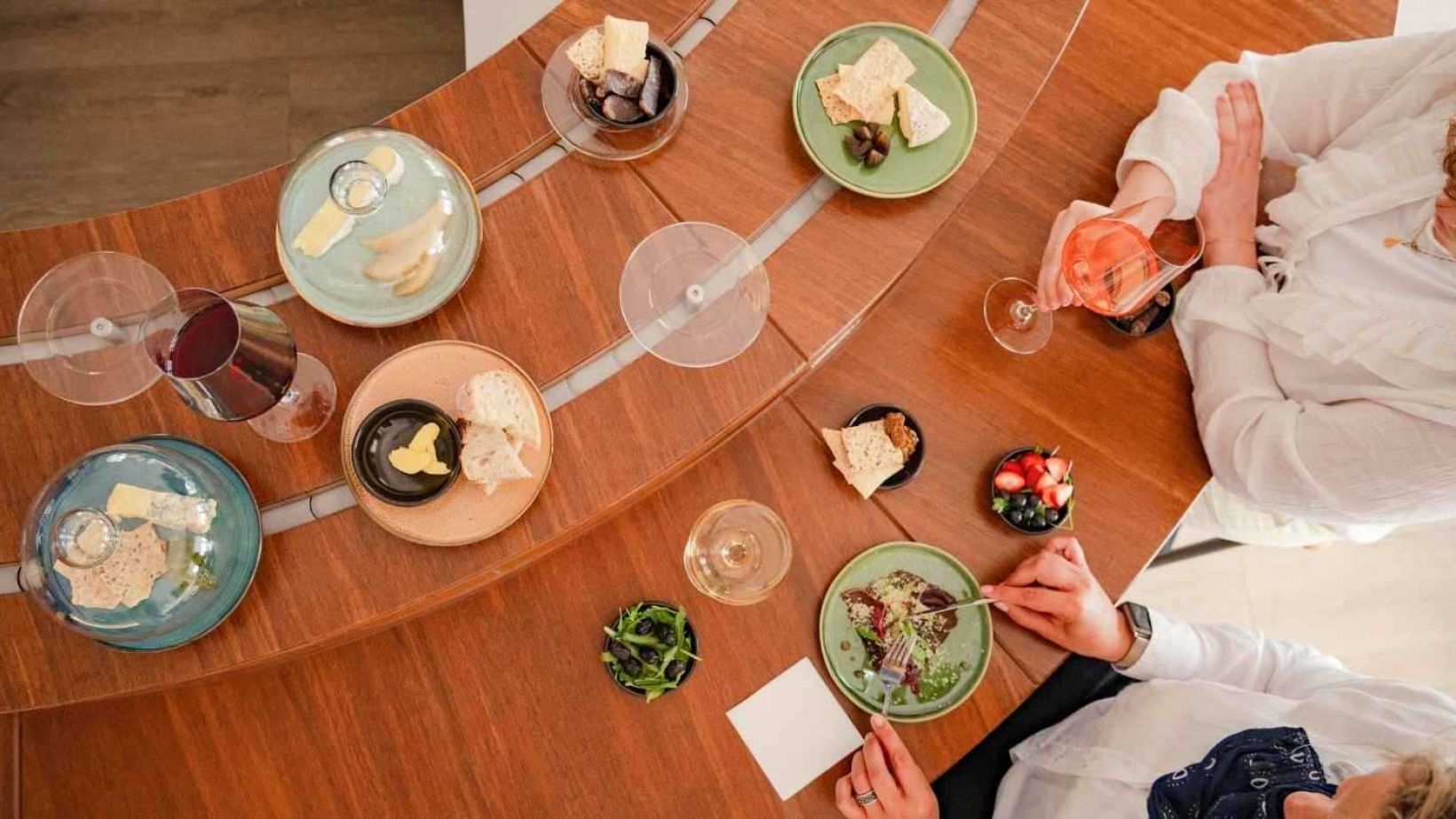 Wine bar