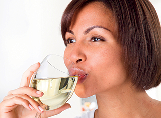 Sensory evaluation of mouthfeel in wine