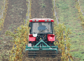 SA tractor sales reach highest level since October 2014
