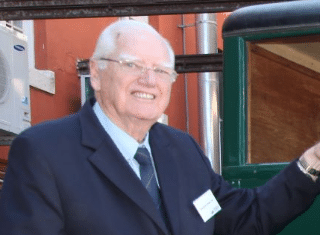 South Africa loses wine legend Douglas Green at age 89
