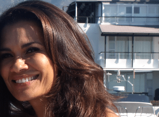 Amy Kleinhans-Curd unveils limited edition Jan Harmsgat MCC